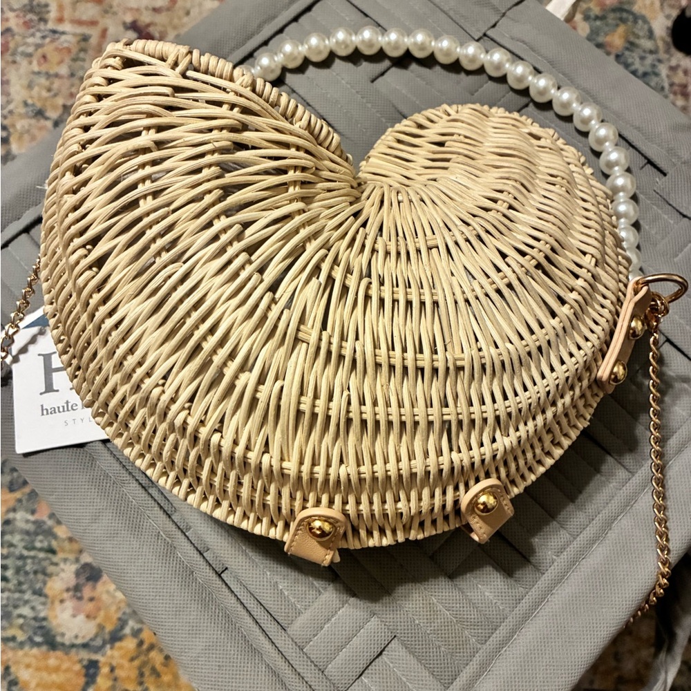 Anthropologie Woven Heart Crossbody Bag in Natural